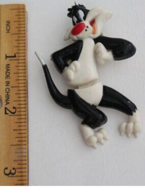 Vintage Disney Tom Brooch  - Plastic